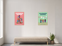 Load image into Gallery viewer, Roze en mint wachtkamerposter naast elkaar boven een bank